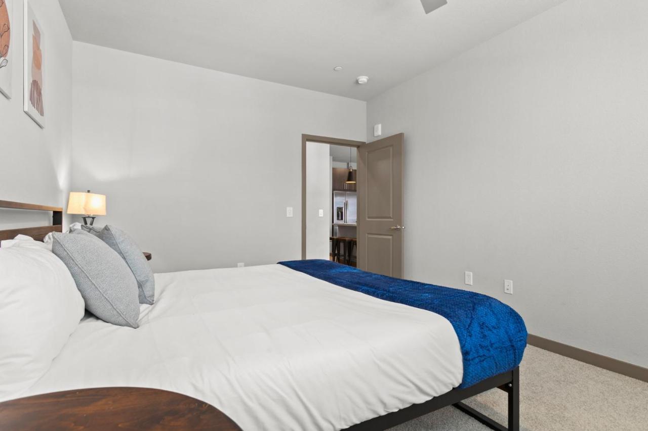 Cozysuites Phx Roro Gym, Pool, Pets, Parking! #9 Phoenix Exterior foto