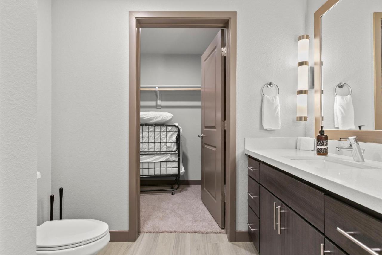 Cozysuites Phx Roro Gym, Pool, Pets, Parking! #9 Phoenix Exterior foto